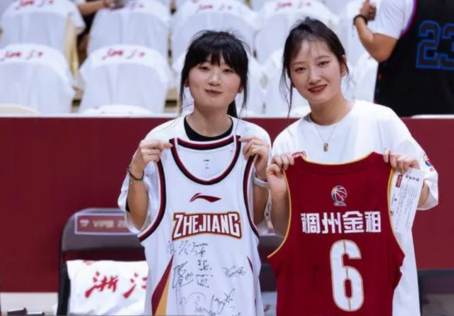  紫百合青春风暴横扫莱切豪取五连胜  