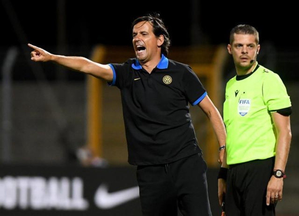  国际米兰连续十场不败创纪录  