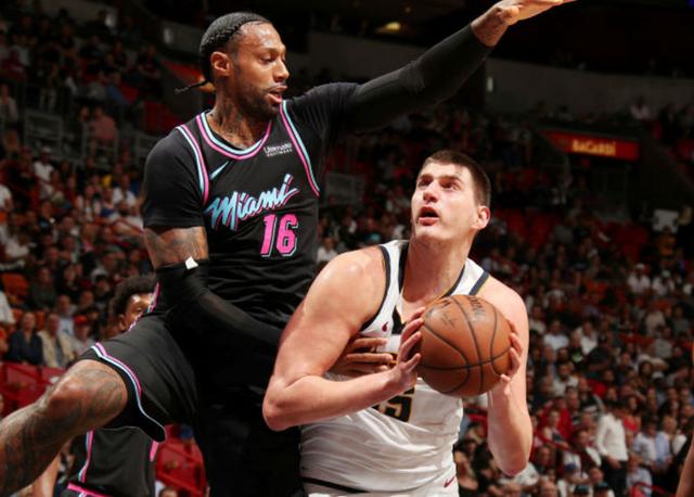  约基奇准三双统治内线，掘金轻取国王巩固西部第二